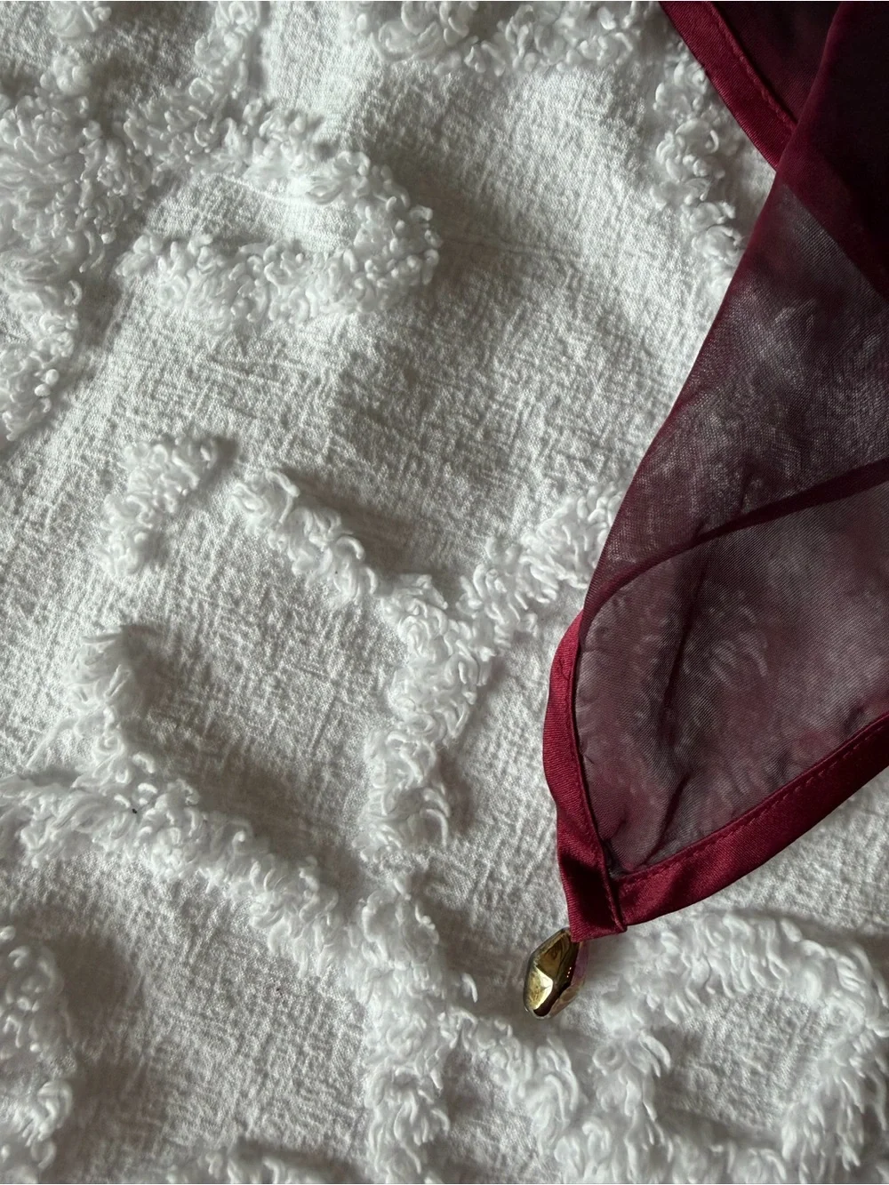 Carlisle Vintage 100% Silk Burgundy Scarf NWT